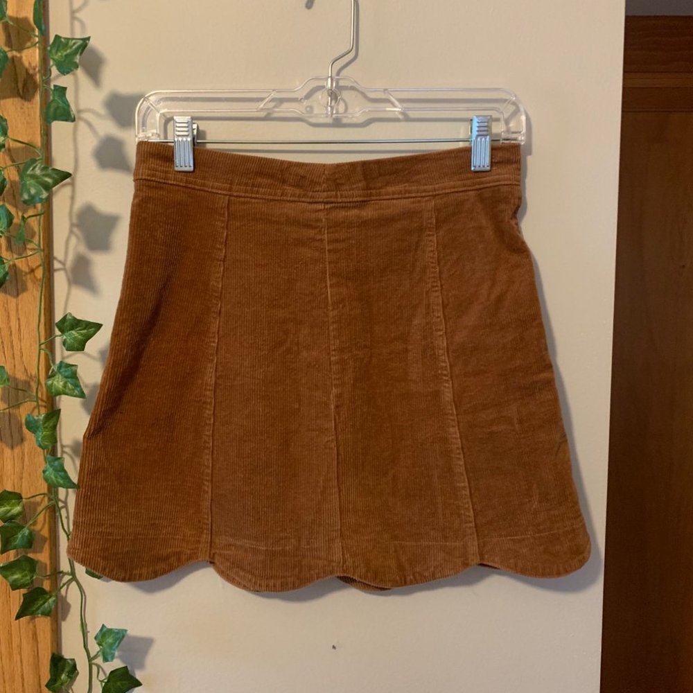 Scallop Hem Skirt Size Small